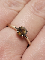 Load image into Gallery viewer, Ring - Montana Sapphire 1.14 CT Hazel Ember Round Cut with 14k Yellow Gold Solitaire
