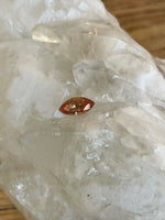 Load image into Gallery viewer, Umba Sapphire 1.05 CT Peach/Gold Marquise Cut - Color Change
