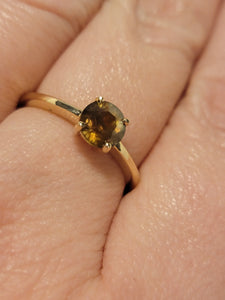 Ring - Montana Sapphire 1.14 CT Hazel Ember Round Cut with 14k Yellow Gold Solitaire