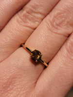 Load image into Gallery viewer, Ring - Montana Sapphire 1.14 CT Hazel Ember Round Cut with 14k Yellow Gold Solitaire
