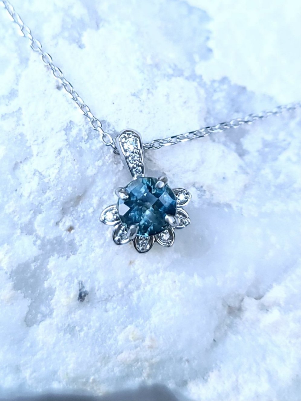 Pendant - Montana Sapphire .74 CT Teal Checkerboard Round Cut set in 14k White Gold Diamond Solitaire Flower