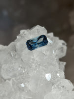 Load image into Gallery viewer, Montana Sapphire .88 CT Blue Teal Color Change Scissor Cut

