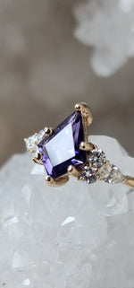 Load image into Gallery viewer, Ring - 1.04 CT Purple Kite Cut Umba Sapphire with Lab Grown Accent Diamonds in 14K yellow Gold
