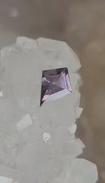 Load and play video in Gallery viewer, Umba Sapphire .72 Smokey Purple Kite Cut
