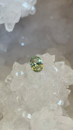 Load image into Gallery viewer, Montana Sapphire .90 CT Seafoam and Chartreuse Oval Cut
