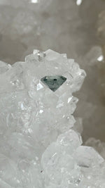 Load image into Gallery viewer, Montana Sapphire 1.28 CT Very Light Gray Blue Green Brilliant Hexagon Cut
