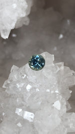 Load image into Gallery viewer, Montana Sapphire 1.48 CT Parti Blue Green Yellow Round Cut
