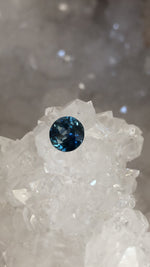 Load image into Gallery viewer, Montana Sapphire 1.17 CT Blue Round Cut

