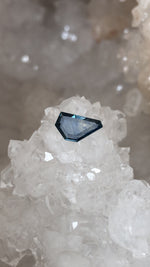 Load image into Gallery viewer, Montana Sapphire 1.16 CT Silver and Blue with Peach and Teal Portrait Cut
